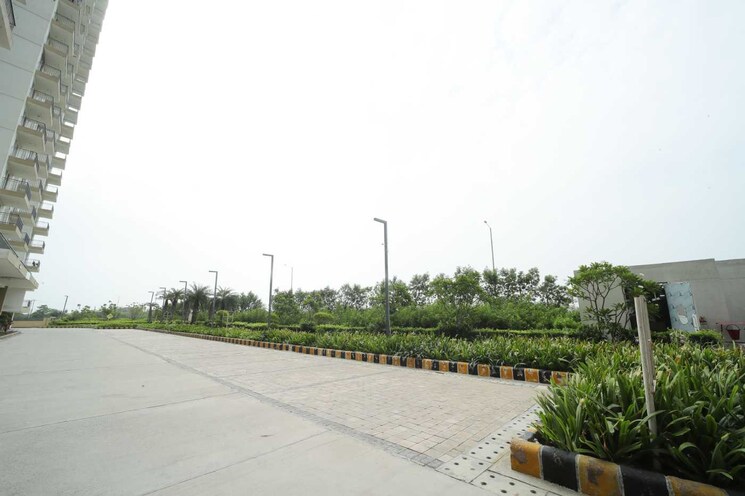 undefined, presithum-phase-ii 3 Bedroom 1440 Sq.Ft. Apartment In Sector 25 Yamuna Expressway Greater Noida 9080701