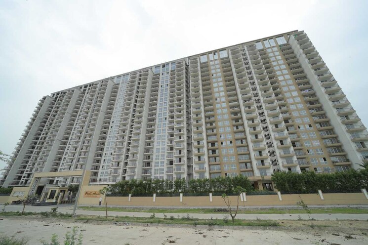 Exterior View, presithum-phase-ii 3 Bedroom 1440 Sq.Ft. Apartment In Sector 25 Yamuna Expressway Greater Noida 9080701
