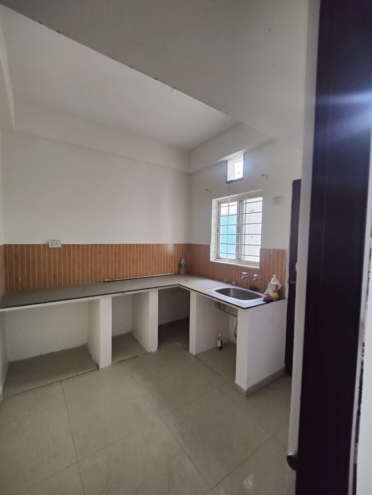 Kitchen, macker-silver-estate-vertica 3 Bedroom 1218 Sq.Ft. Apartment In Katara Hills Bhopal 9080739