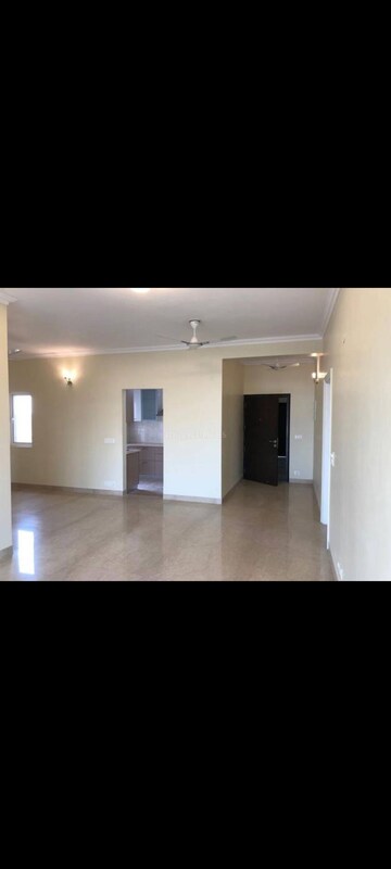 Room in 3 BHK Apartment at GPL Eden Heights, Sector 70 – for Rent