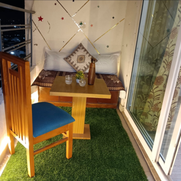Balcony in Studio Apartment at Paramount Golf Forest Studio Apartments - OAK Towe, Upsidc Site C – for Rent