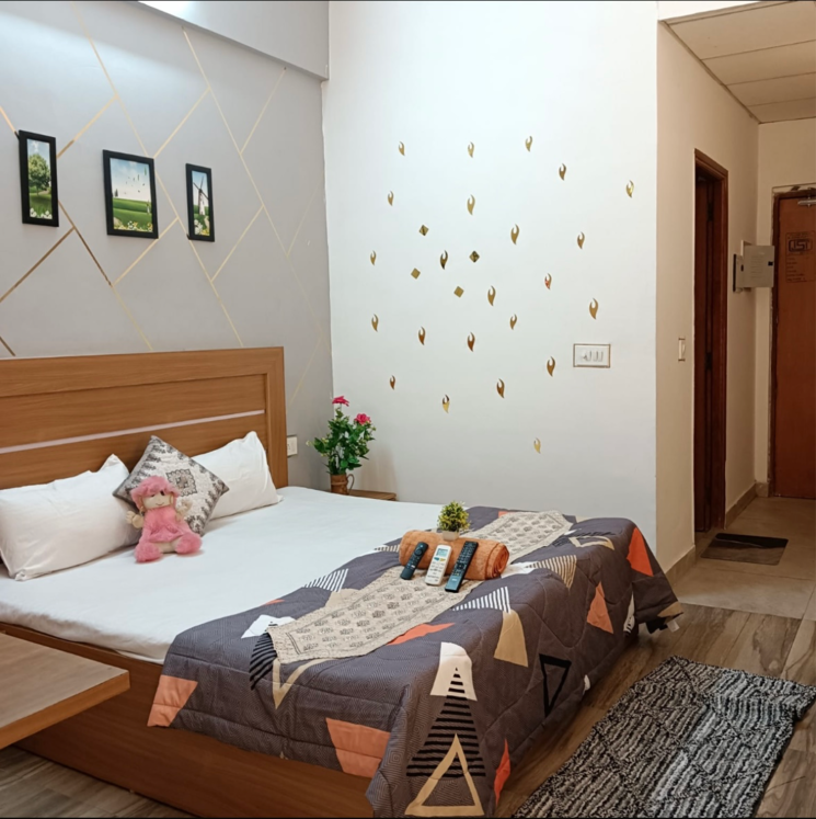 Bedroom, paramount-golf-forest-studio-apartments-oak-towe Studio 651 Sq.Ft. Apartment In Upsidc Site C Greater Noida 9080761