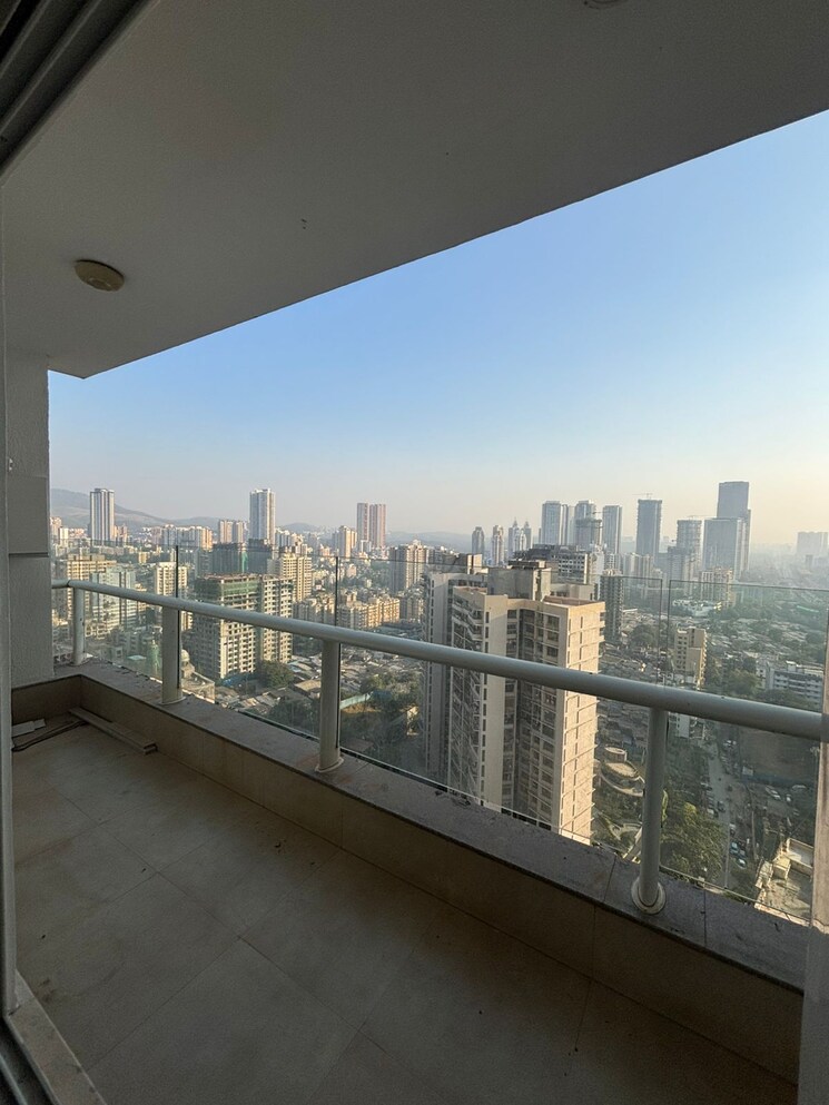 Balcony, omkar-alta-monte 2 Bedroom 1307 Sq.Ft. Apartment In Malad East Mumbai 9080755