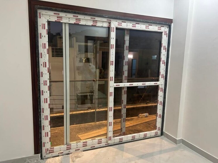 Room, sector 49 2.5 Bedroom 1256 Sq.Ft. Builder Floor In Sector 49 Faridabad 9080773