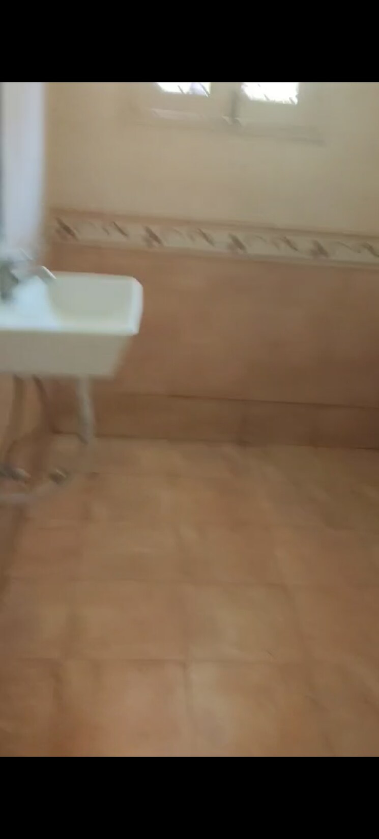 Master Bedroom, dlf phase i 4 Bedroom 1800 Sq.Ft. Independent House In Dlf Phase I Gurgaon 9080875