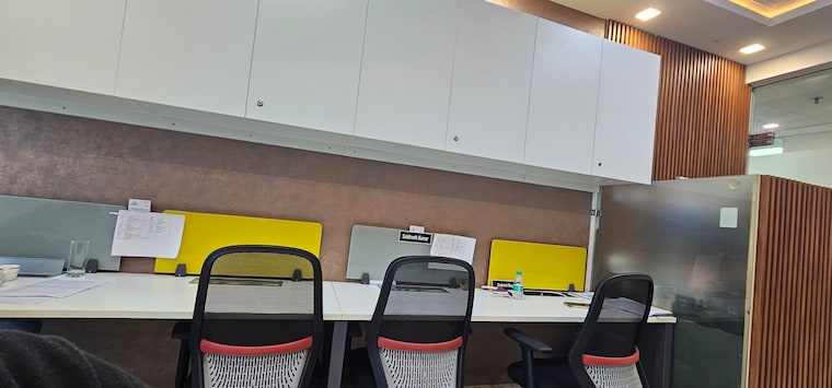 Team Area, svh-83-metro-street Commercial Office Space 584 Sq.Ft. In Sector 83 Gurgaon 9080879