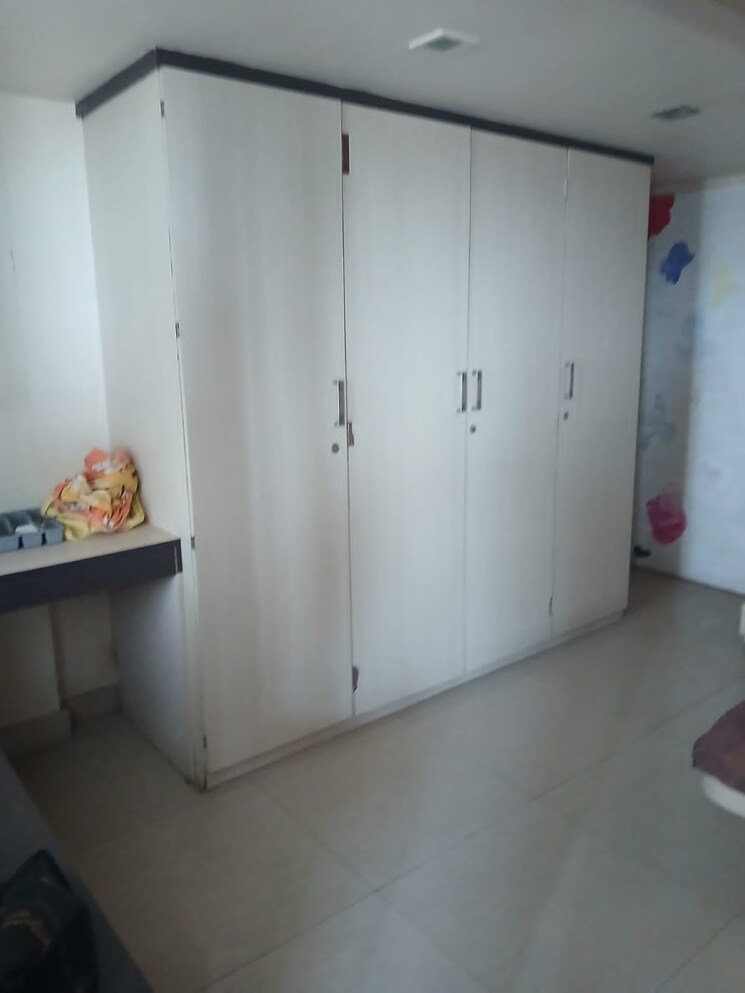 Room, nyati-meadows 3.5 Bedroom 1500 Sq.Ft. Apartment In Wadgaon Sheri Pune 9080897