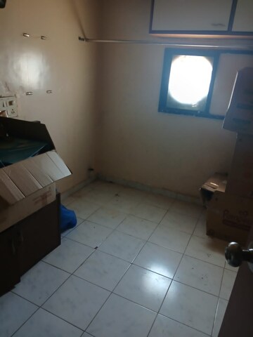 Bathroom in 3.5 BHK Apartment at Nyati Meadows, Wadgaon Sheri – for Rent