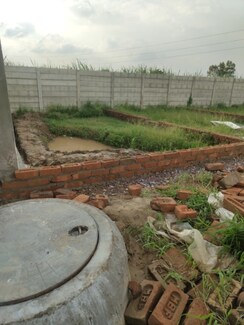 Plot For Sale in Meerut Cantt