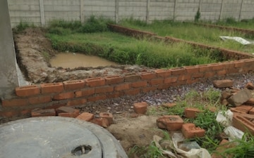 Plot For Sale in Meerut Cantt