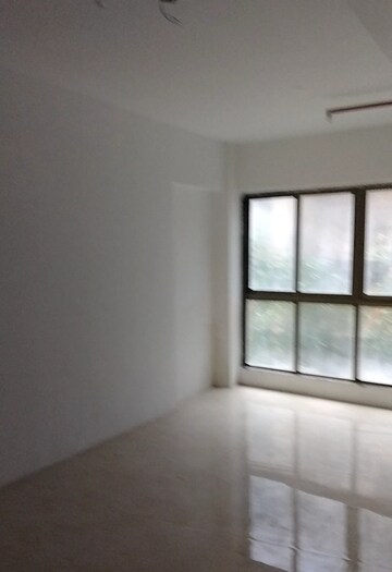 Room in  Office Space at Sethia Darshan, Malad East – for Rent