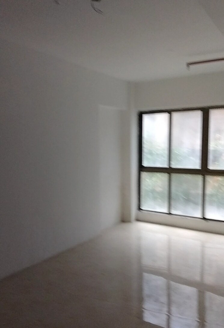 Room, sethia-darshan Commercial Office Space 518 Sq.Ft. In Malad East Mumbai 9080911