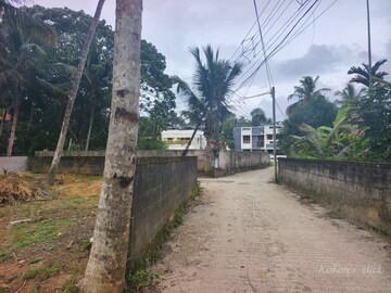  Plot – Exterior View View at Ulloor - for Sale