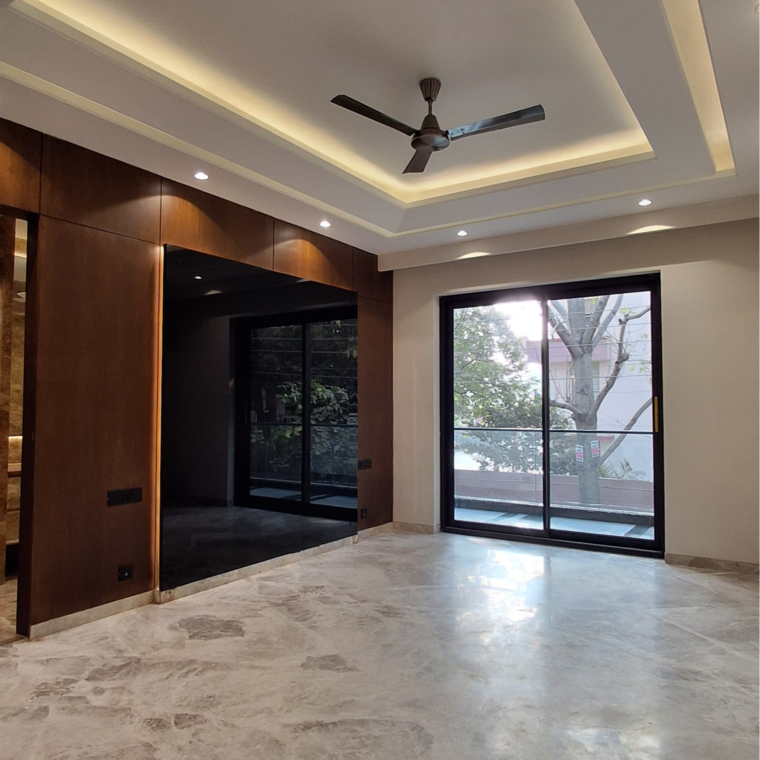 Room, new rajinder nagar 4 Bedroom 375 Sq.Yd. Builder Floor In New Rajinder Nagar Delhi 9080962