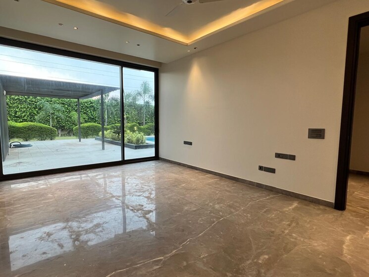 Room, vasant kunj 6+ Bedroom 1 Acre Villa In Vasant Kunj Delhi 9080915