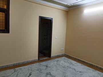 Room in 2 BHK Apartment at Saket – for Rent