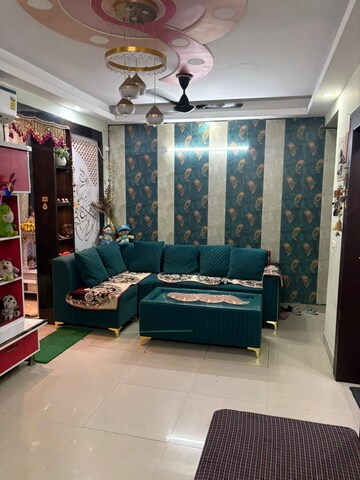 Bedroom in 2.5 BHK Apartment at Anthem French Apartment, Sector 16b Greater Noida – for Sale