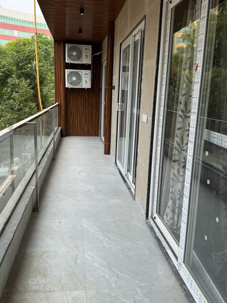 Balcony, sector 39 1 Bedroom 342 Sq.Yd. Builder Floor In Sector 39 Gurgaon 9081024