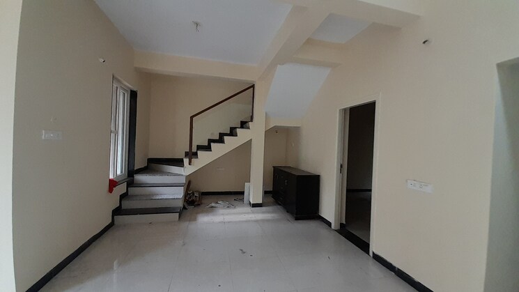 undefined, avanti vihar 4 Bedroom 2800 Sq.Ft. Villa In Avanti Vihar Raipur 9081072