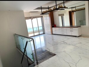 Living Room in 4 BHK Apartment at Oberoi Realty Sky Heights, Andheri West – for Sale