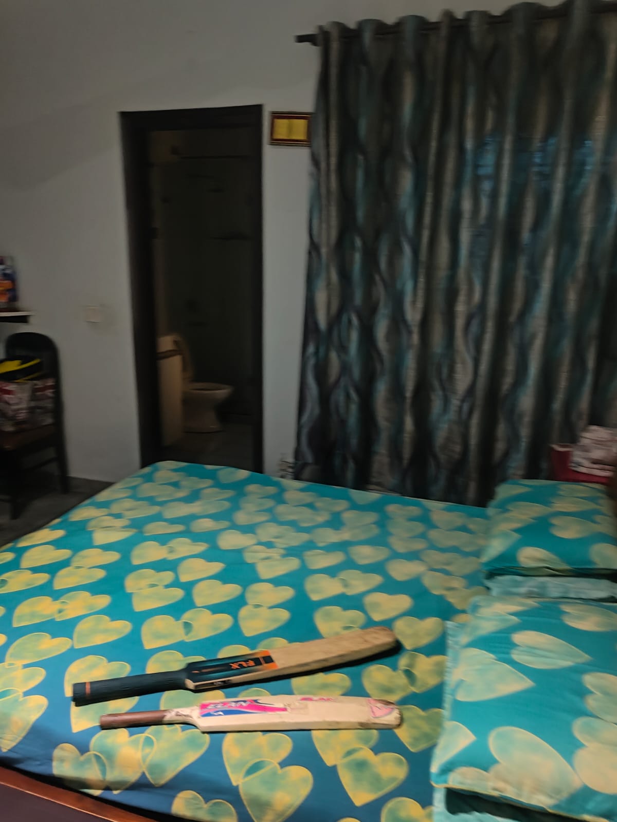 5 BHK + Pooja Room,Servant Room,Study Room,Extra Room Villa For Sale in Sector 40