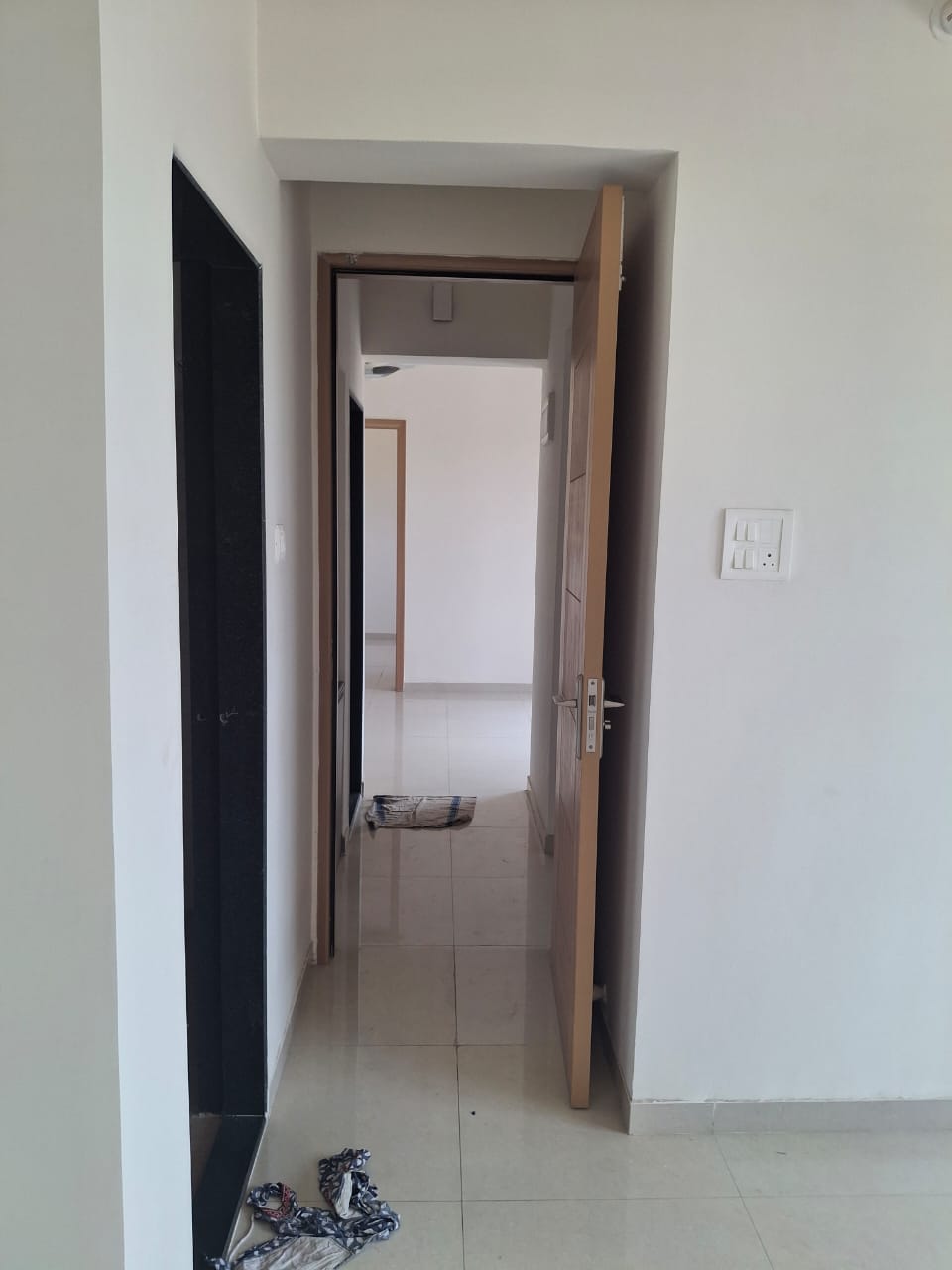 2 BHK + Extra Room Apartment For Rent in Lodha Panacea 1