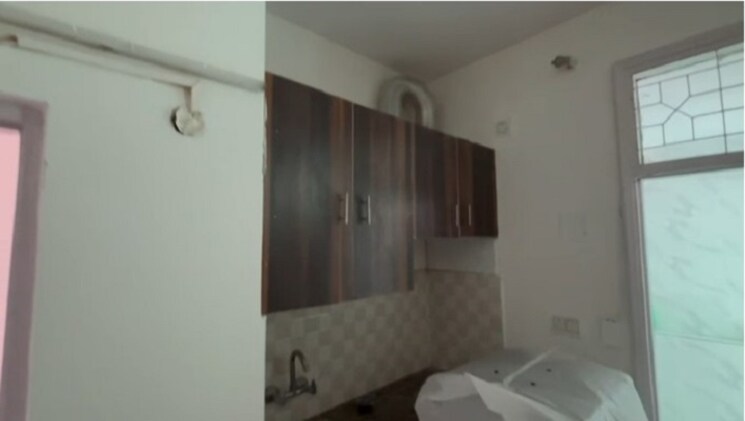 Kitchen, dlf city phase 3 1 RK 450 Sq.Ft. Independent House In Dlf City Phase 3 Gurgaon 9081097