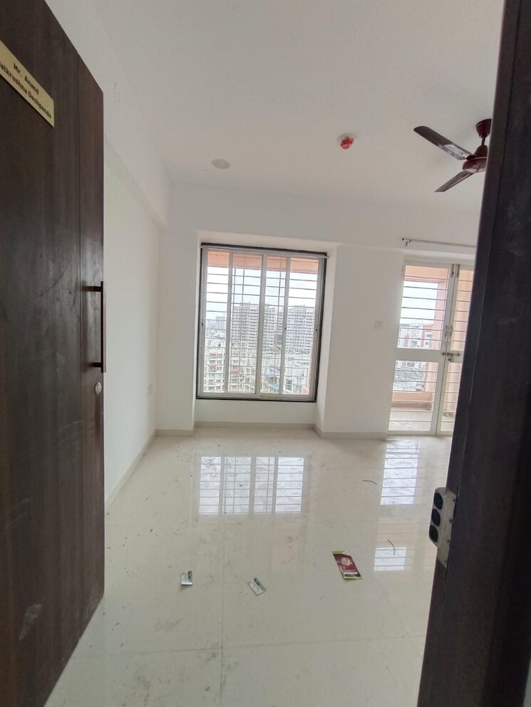 Bathroom, urban-skyline-phase-1 2 Bedroom 1000 Sq.Ft. Apartment In Ravet Pune 9081109