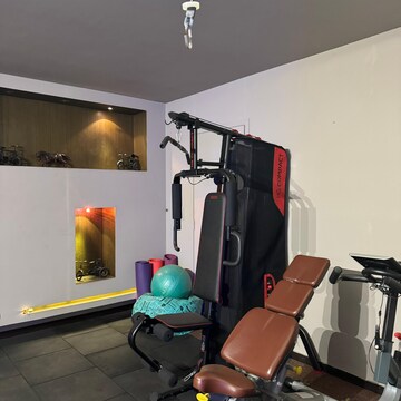 Gym in 6+ BHK Villa at Gold Souk Golf Links Plots, Laxmi Mod Colony – for Sale