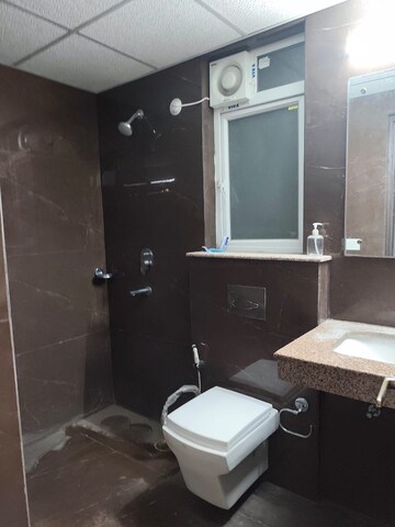 Team Area in 3.5 BHK Apartment at Rishita Manhattan, Gomti Nagar – for Rent