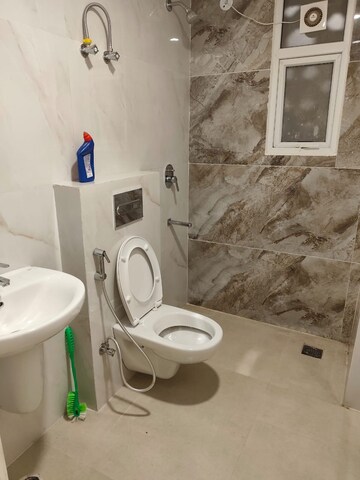 Bathroom in 3.5 BHK Apartment at Rishita Manhattan, Gomti Nagar – for Rent
