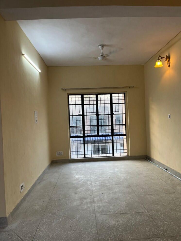 Room, dda-rosewood-apartments 3 Bedroom 900 Sq.Ft. Apartment In Vasant Kunj Delhi 9081264