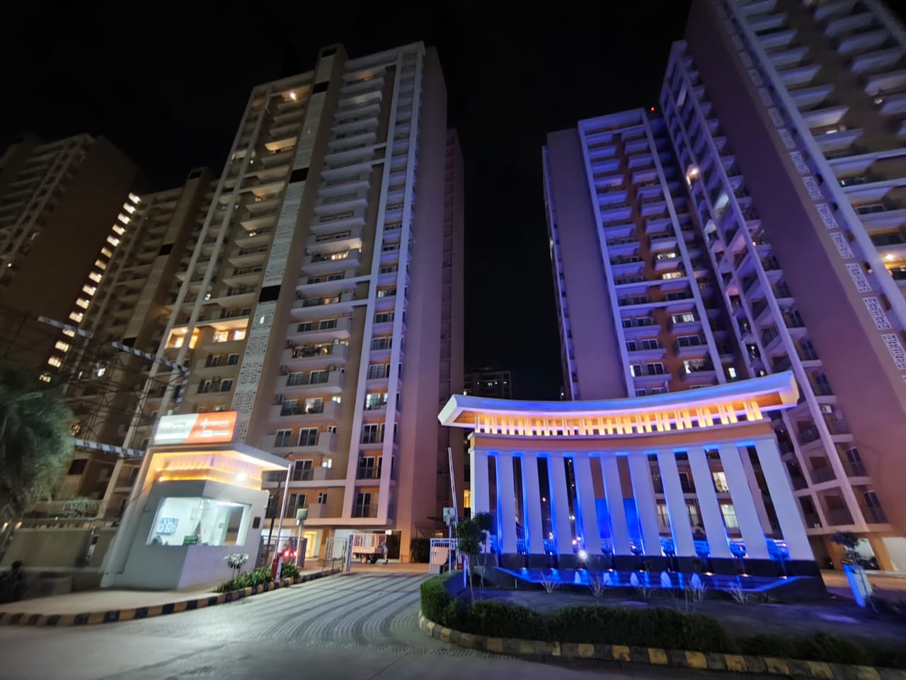 3.5 BHK + Servant Room 1802 Sq.Ft. Apartment in Rishita Manhattan