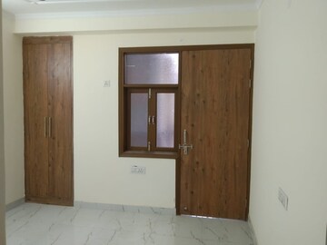 Room in 1 BHK Builder Floor at Chattarpur – for Sale