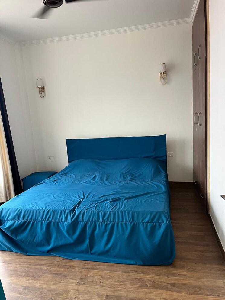 Bedroom, kamyana bharari road 2.5 Bedroom 1280 Sq.Ft. Apartment In Kamyana Bharari Road Shimla 9081275