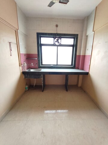 Room in 2 BHK Apartment at Kalyan West – for Rent