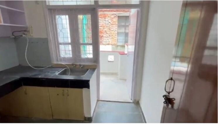 Kitchen, dlf city phase 3 1 Bedroom 550 Sq.Ft. Independent House In Dlf City Phase 3 Gurgaon 9081186