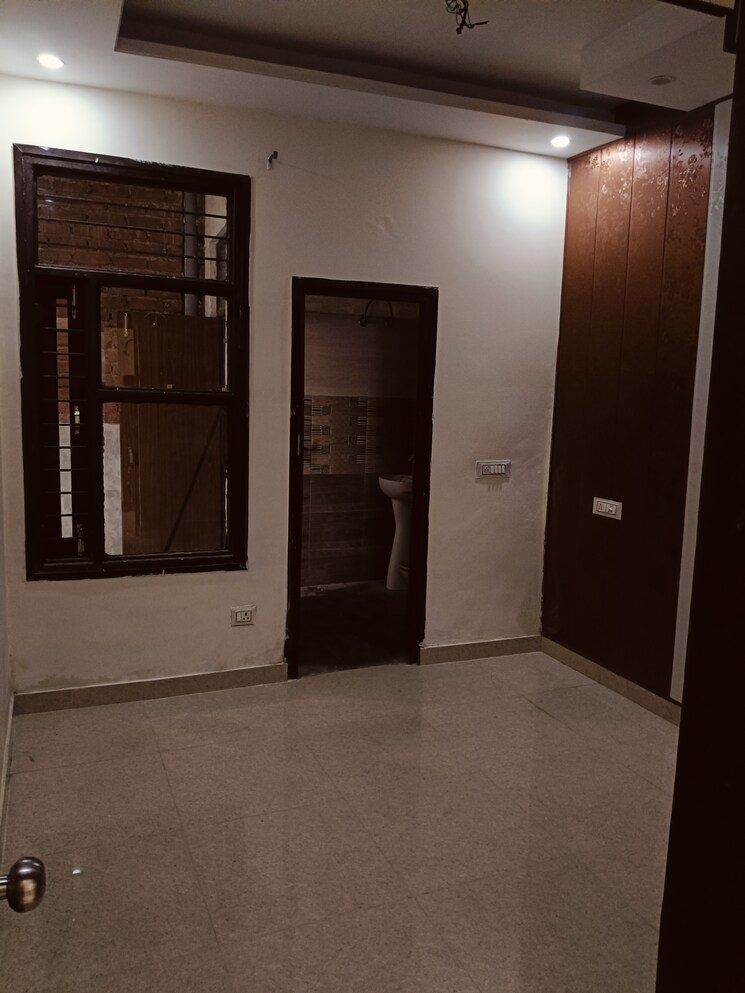 Room, guru-nanak-enclave 2 Bedroom 1000 Sq.Ft. Builder Floor In Dhakoli Zirakpur 9081422