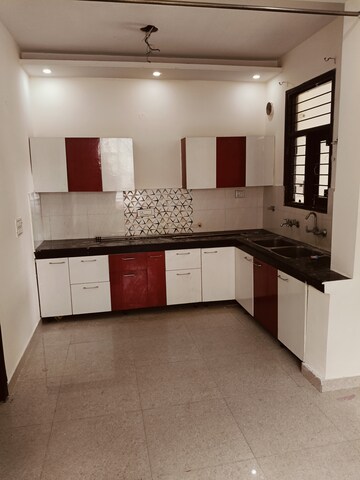 Kitchen in 2 BHK Builder Floor at Guru Nanak Enclave, Dhakoli – for Rent