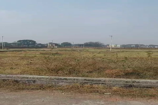 Plot For Sale in Ratu Kathit Sunday Market