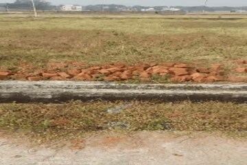 Plot Area in  Plot at Ratu – for Sale