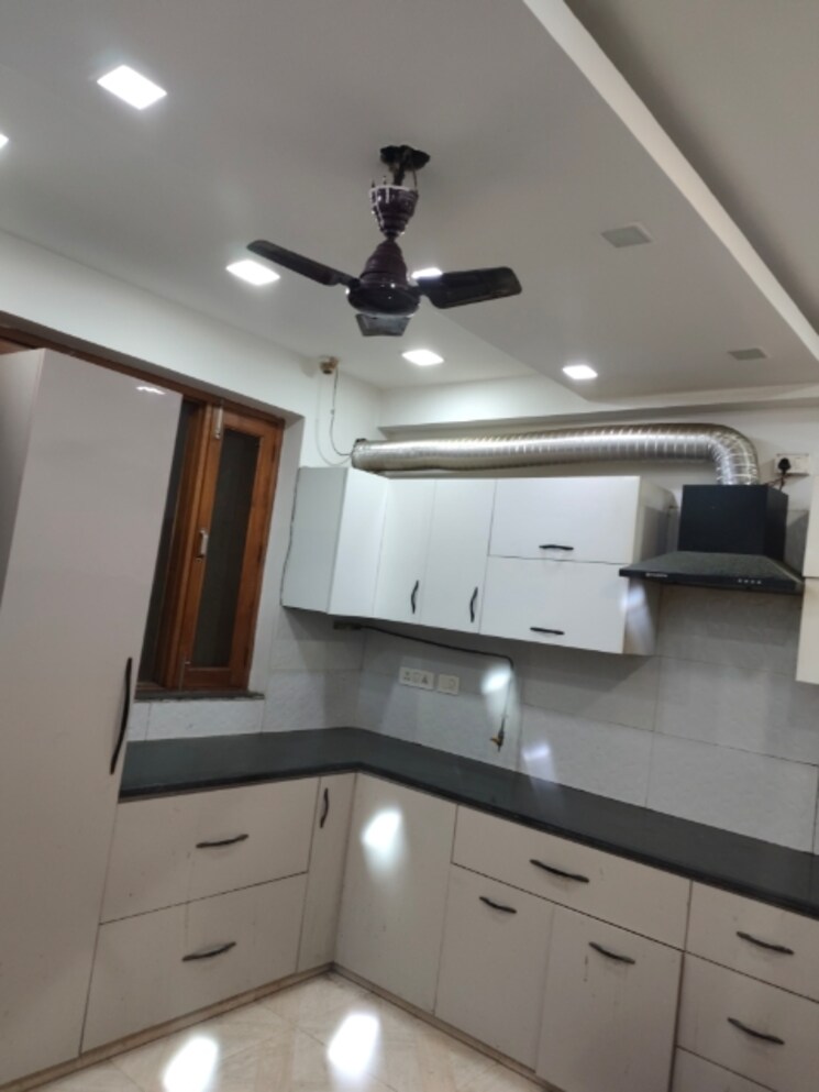 Kitchen, rwa-apartments-sector-39 6 Bedroom 5400 Sq.Ft. Independent House In Sector 39 Noida 9081534