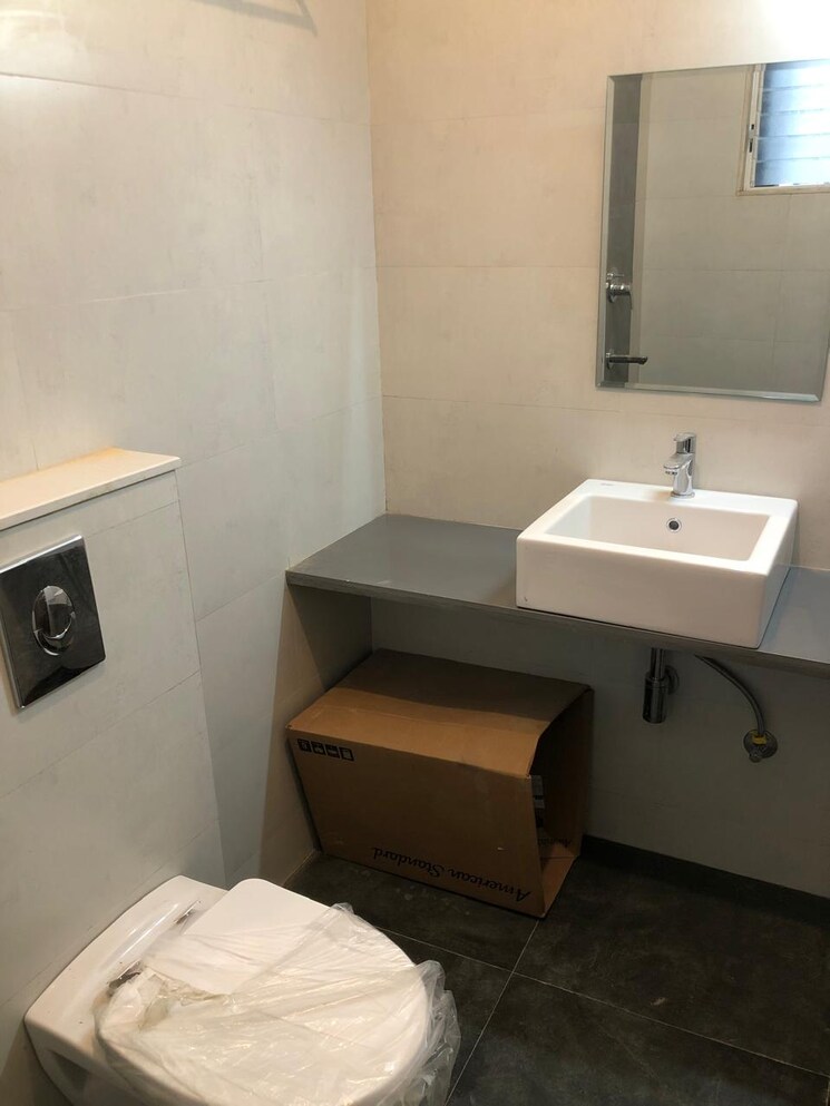 Bathroom, rosa-manhattan 3 Bedroom 1350 Sq.Ft. Apartment In Ghodbunder Road Thane 9081524