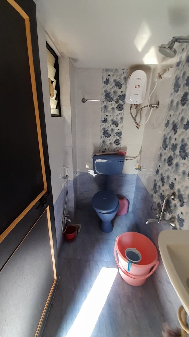 Bathroom, tejaswini-society 1 RK 200 Sq.Ft. Apartment In Aundh Pune 9081639