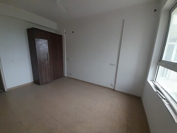 Room in 2 BHK Apartment at International Airport Road – for Rent