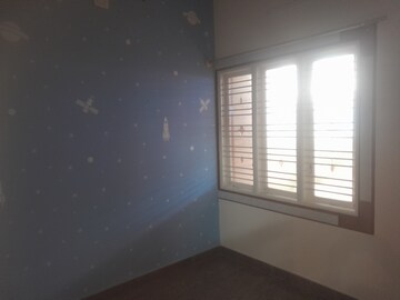 Room in 2 BHK Builder Floor at Nri Layout – for Rent