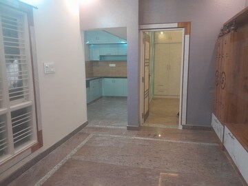 Room in 2 BHK Builder Floor at Nri Layout – for Rent