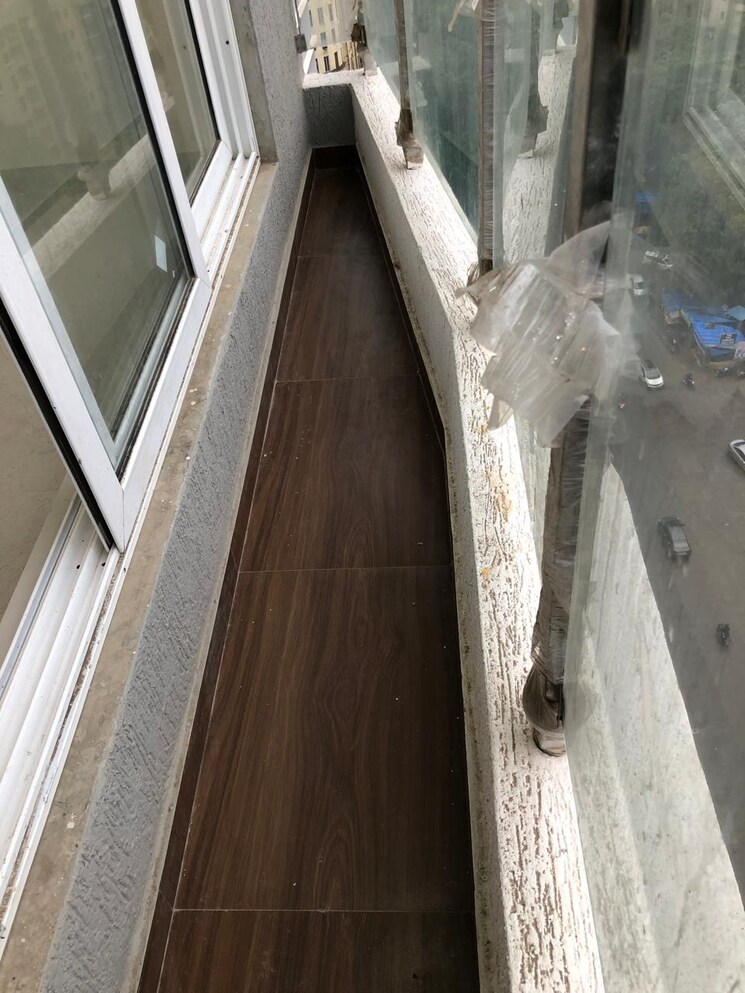 Balcony, rosa-manhattan 2 Bedroom 1065 Sq.Ft. Apartment In Ghodbunder Road Thane 9081700