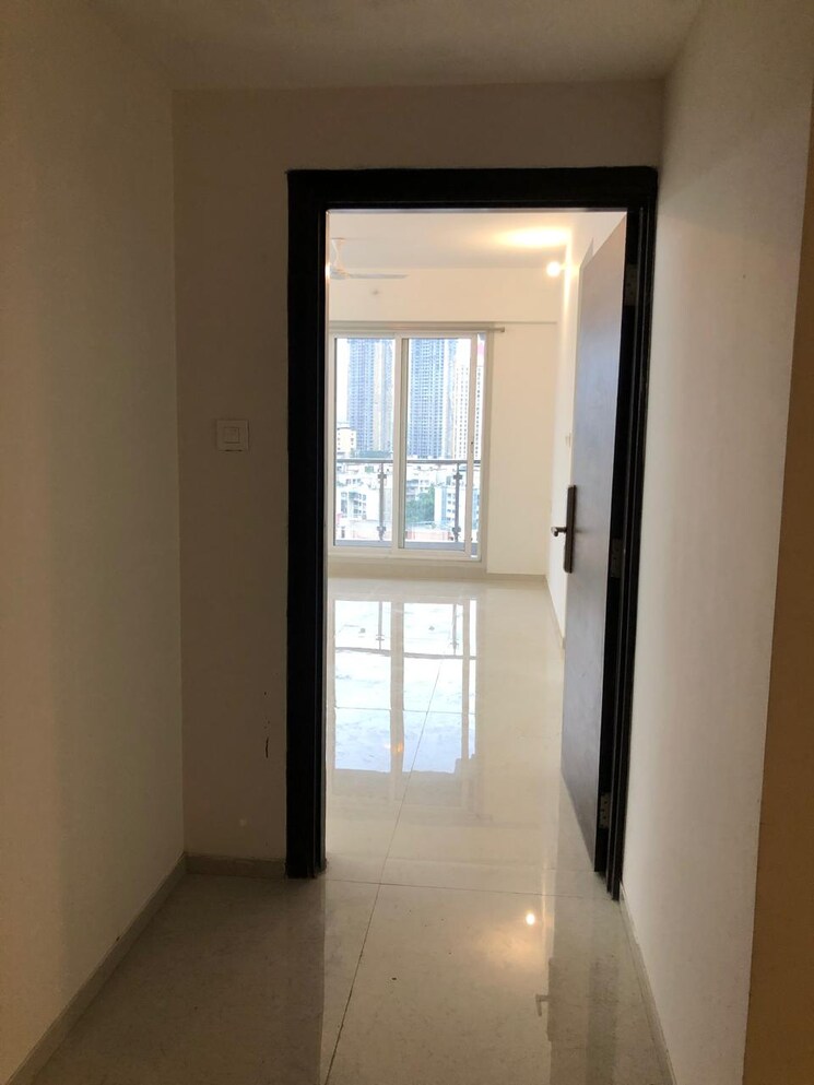 Room, rosa-manhattan 2 Bedroom 1065 Sq.Ft. Apartment In Ghodbunder Road Thane 9081700