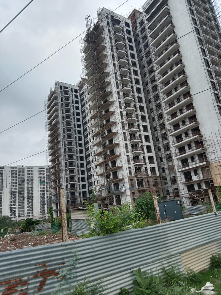 Exterior View, omaxe-hazratganj-residency 2.5 Bedroom 1250 Sq.Ft. Apartment In Gomti Nagar Lucknow 9081718